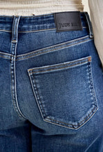 Load image into Gallery viewer, Judy Blue MR Billie Boyfriend