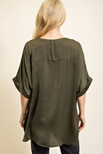 Load image into Gallery viewer, V-Neck High-Low Top