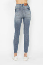 Load image into Gallery viewer, Judy Blue Tummy Control Contrast Wash Skinny *FINAL SALE*
