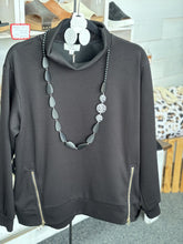 Load image into Gallery viewer, Weekend Ready Top