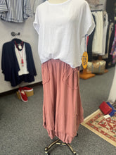 Load image into Gallery viewer, Oh My Gauze Guchi Pant