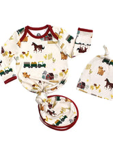 Load image into Gallery viewer, Hat and Gown Gift Set