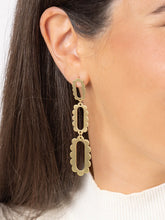 Load image into Gallery viewer, Sutton Earring