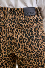 Load image into Gallery viewer, Judy Blue Jaqueline Leopard Flare Luxe