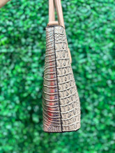 Load image into Gallery viewer, Tote In Style Handbag Wallet Collection