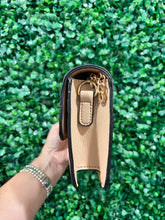 Load image into Gallery viewer, How You Doin' Clutch