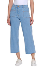 Load image into Gallery viewer, Raw Edge Hem Crop Jean