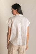 Load image into Gallery viewer, Linen Relaxed Short Sleeve Button Up Shirt