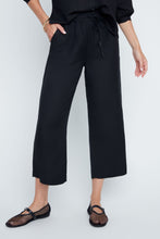 Load image into Gallery viewer, Blush Breeze Linen Cropped Pants