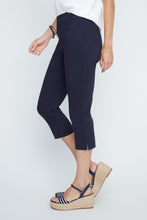 Load image into Gallery viewer, Coastal Breeze Capri Pants