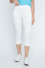 Load image into Gallery viewer, Coastal Breeze Capri Pants
