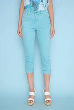 Load image into Gallery viewer, Cuffed Cropped Jeans