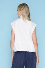 Load image into Gallery viewer, Pleated Detailed Vest