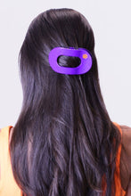 Load image into Gallery viewer, Round Flat Hair Clip | Med. | Clemson Univ.