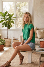 Load image into Gallery viewer, Sleeveless Ribbed Knit Sweater Top