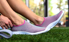 Load image into Gallery viewer, Oofos OOMG Sport