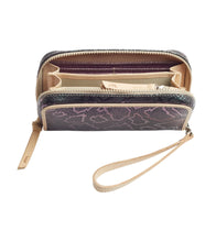 Load image into Gallery viewer, Consuela Wristlet Wallet