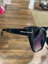 Load image into Gallery viewer, Boujee Sunshades