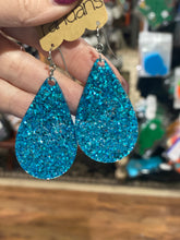 Load image into Gallery viewer, Glitter Me Pretty Earrings *FINAL SALE*