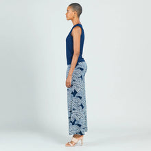 Load image into Gallery viewer, Changing Thoughts Top