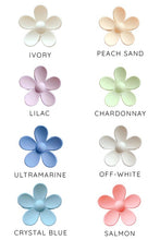 Load image into Gallery viewer, Flower Hair Clips