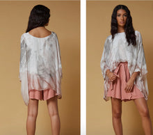 Load image into Gallery viewer, Lav Top