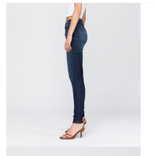 Load image into Gallery viewer, Judy Blue Dark Wash Super Stretchy & Soft Non Distressed Rayon Skinny
