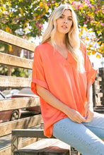 Load image into Gallery viewer, V-Neck High-Low Top