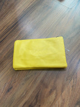 Load image into Gallery viewer, Multi-Way Clutch