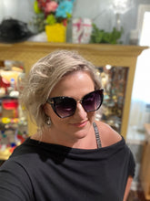 Load image into Gallery viewer, Boujee Sunshades