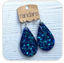 Load image into Gallery viewer, Glitter Me Pretty Earrings *FINAL SALE*