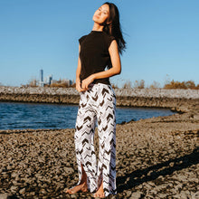 Load image into Gallery viewer, Bordertown Top -SARAH