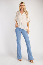 Load image into Gallery viewer, V-Neck High-Low Top