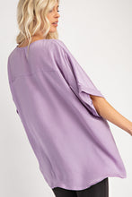 Load image into Gallery viewer, V-Neck High-Low Top