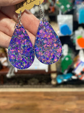 Load image into Gallery viewer, Glitter Me Pretty Earrings *FINAL SALE*