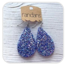 Load image into Gallery viewer, Glitter Me Pretty Earrings *FINAL SALE*