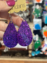 Load image into Gallery viewer, Glitter Me Pretty Earrings *FINAL SALE*