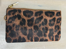 Load image into Gallery viewer, Multi-Way Clutch