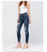 Load image into Gallery viewer, Judy Blue High Rise Cropped Skinny *FINAL SALE *
