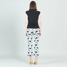 Load image into Gallery viewer, Bordertown Top -SARAH