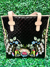 Load image into Gallery viewer, Consuela Classic Tote