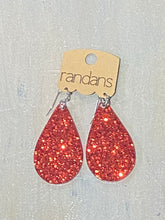 Load image into Gallery viewer, Glitter Me Pretty Earrings *FINAL SALE*