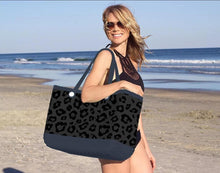 Load image into Gallery viewer, Tote Me Round Bags