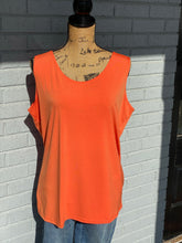 Load image into Gallery viewer, Oh so good cami 24”