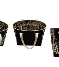 Load image into Gallery viewer, Consuela Classic Tote
