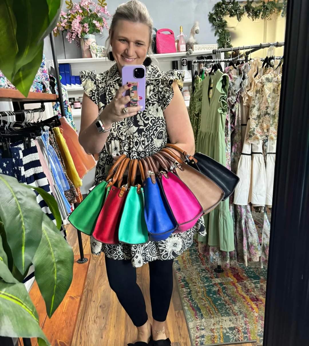 Handbags & Wallets