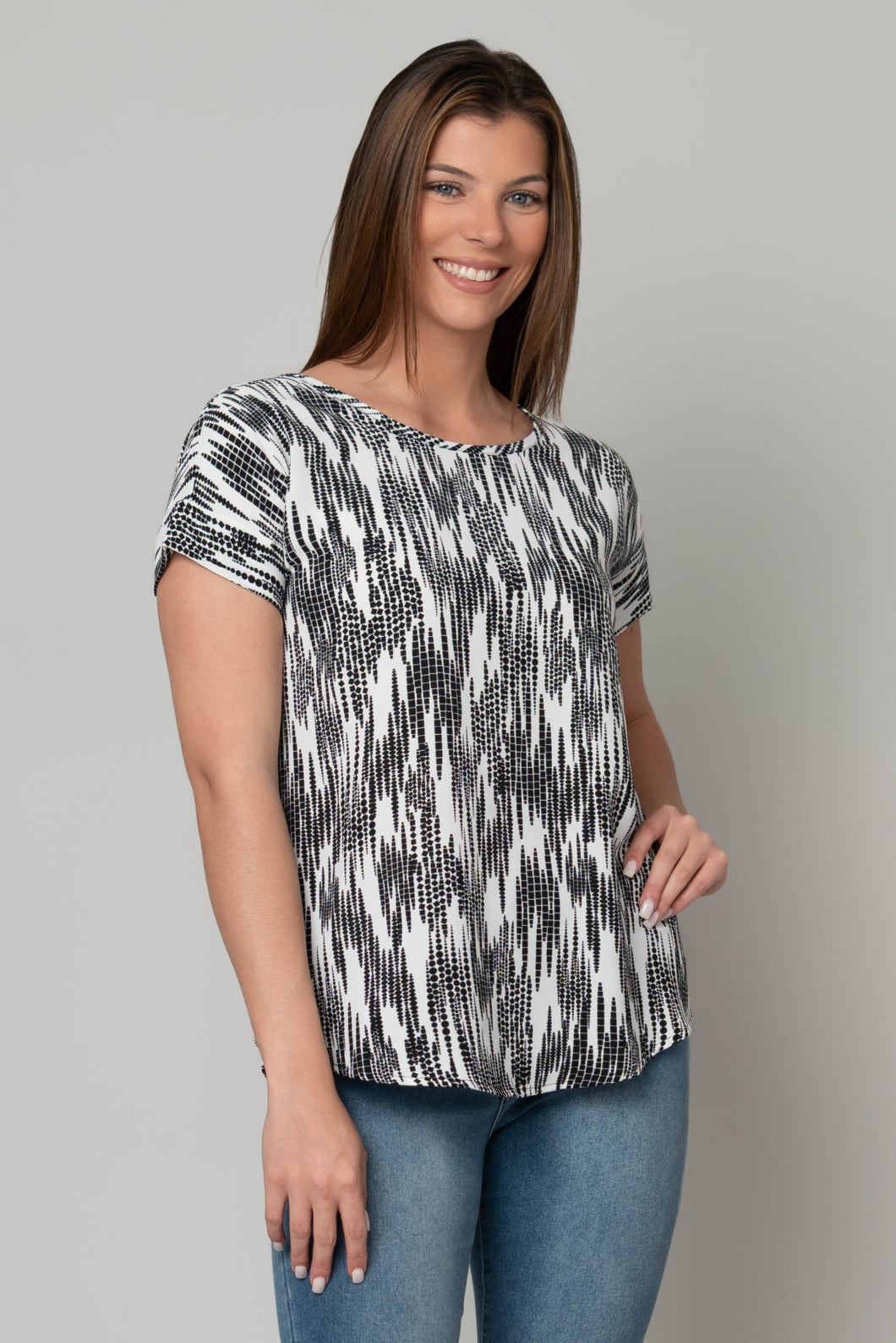 Meg Round Neck Tee