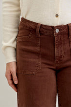 Load image into Gallery viewer, Judy Blue MR Wide Crop Garment Dyed Utility Pkts
