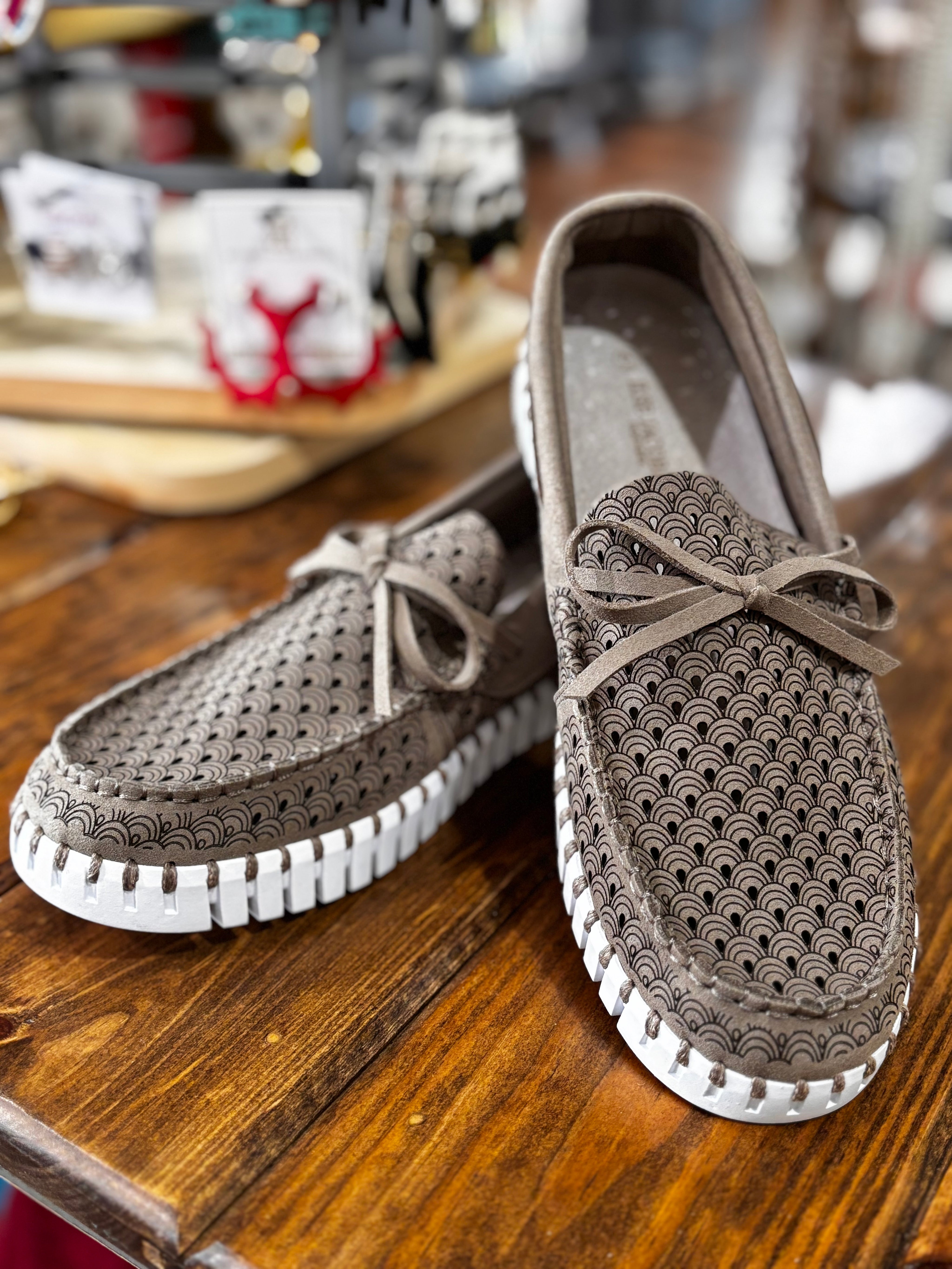 Better Together Shoe *FINAL SALE*
