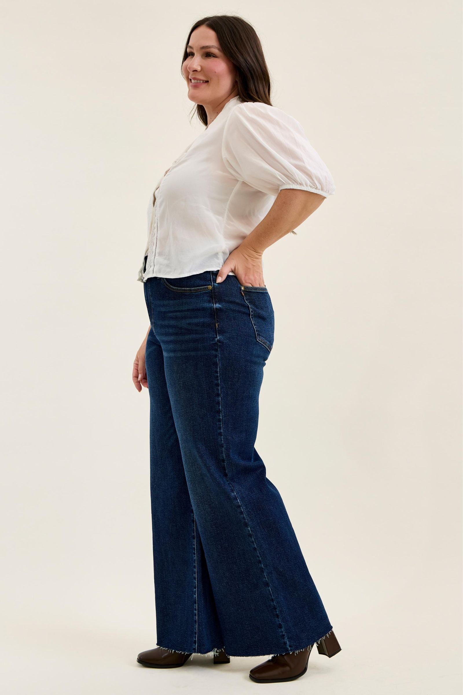 Judy Blue HW Retro Wide w/ Adjustable WB Tabs + Raw Hem